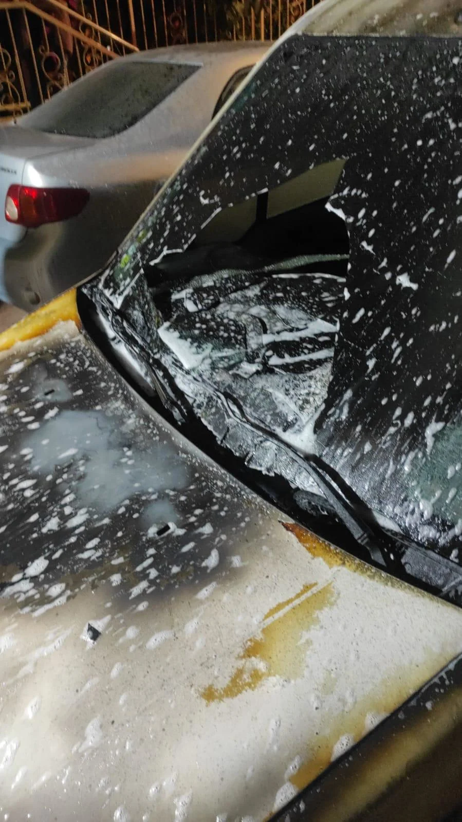 רכב הוצת באבו גוש, חשד לרקע לאומני