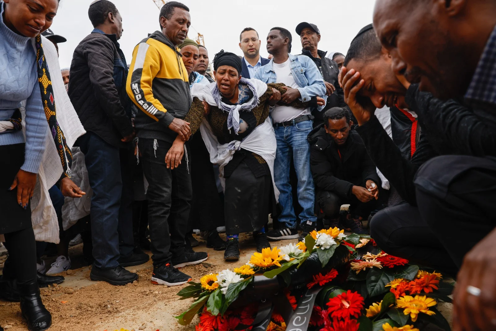 הלוויתו של טדסה טשומה שנרצח בפיגוע בירושלים