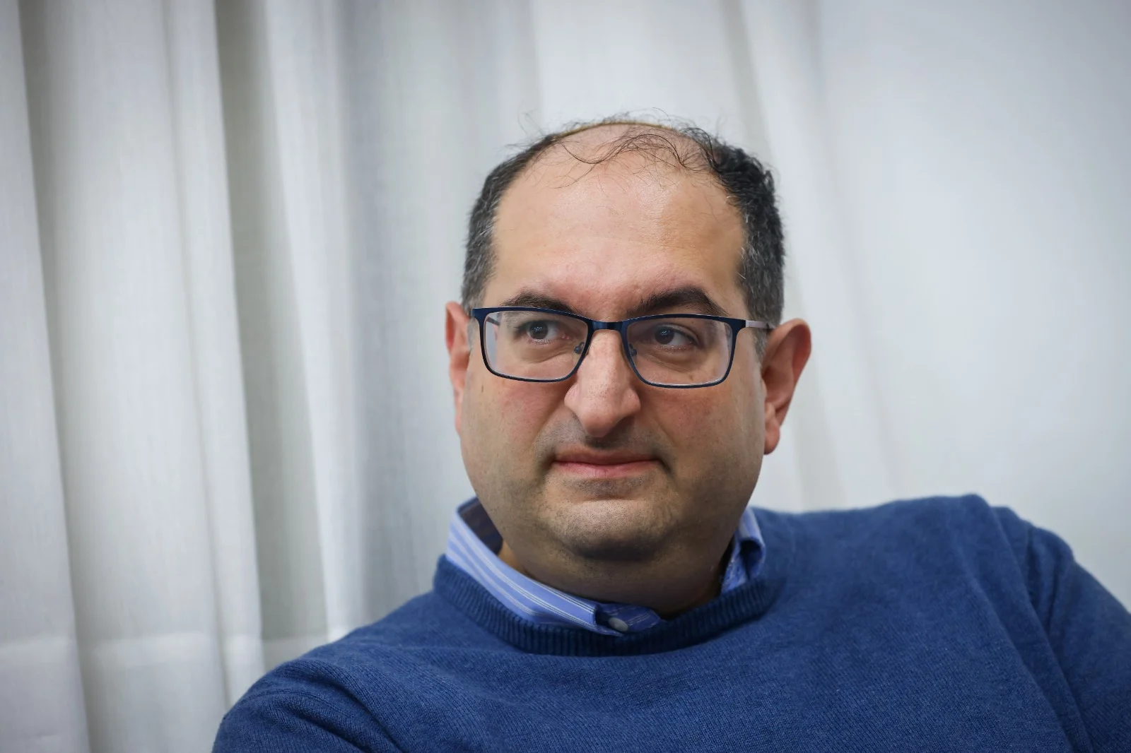 יאיר חקק, בכיר לשעבר במשרד התקשורת