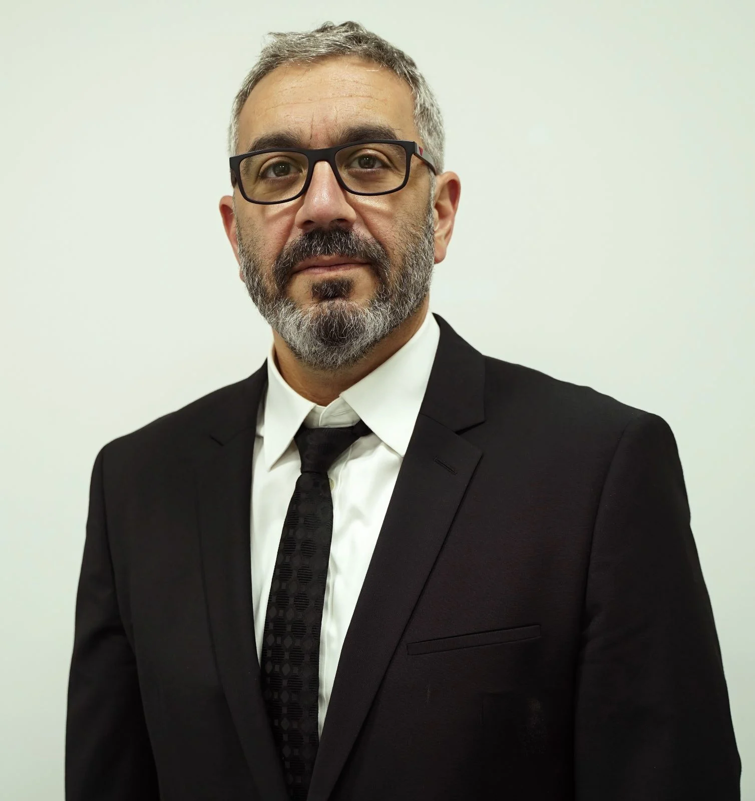 עו''ד תמיר סננס