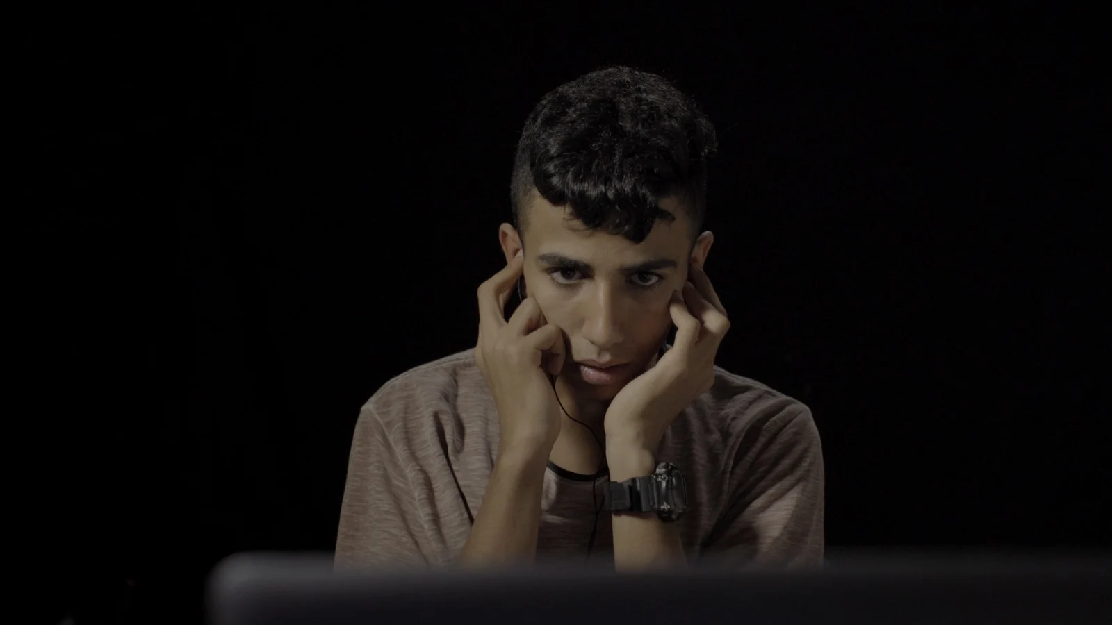 מתוך: 'שני ילדים ביום'