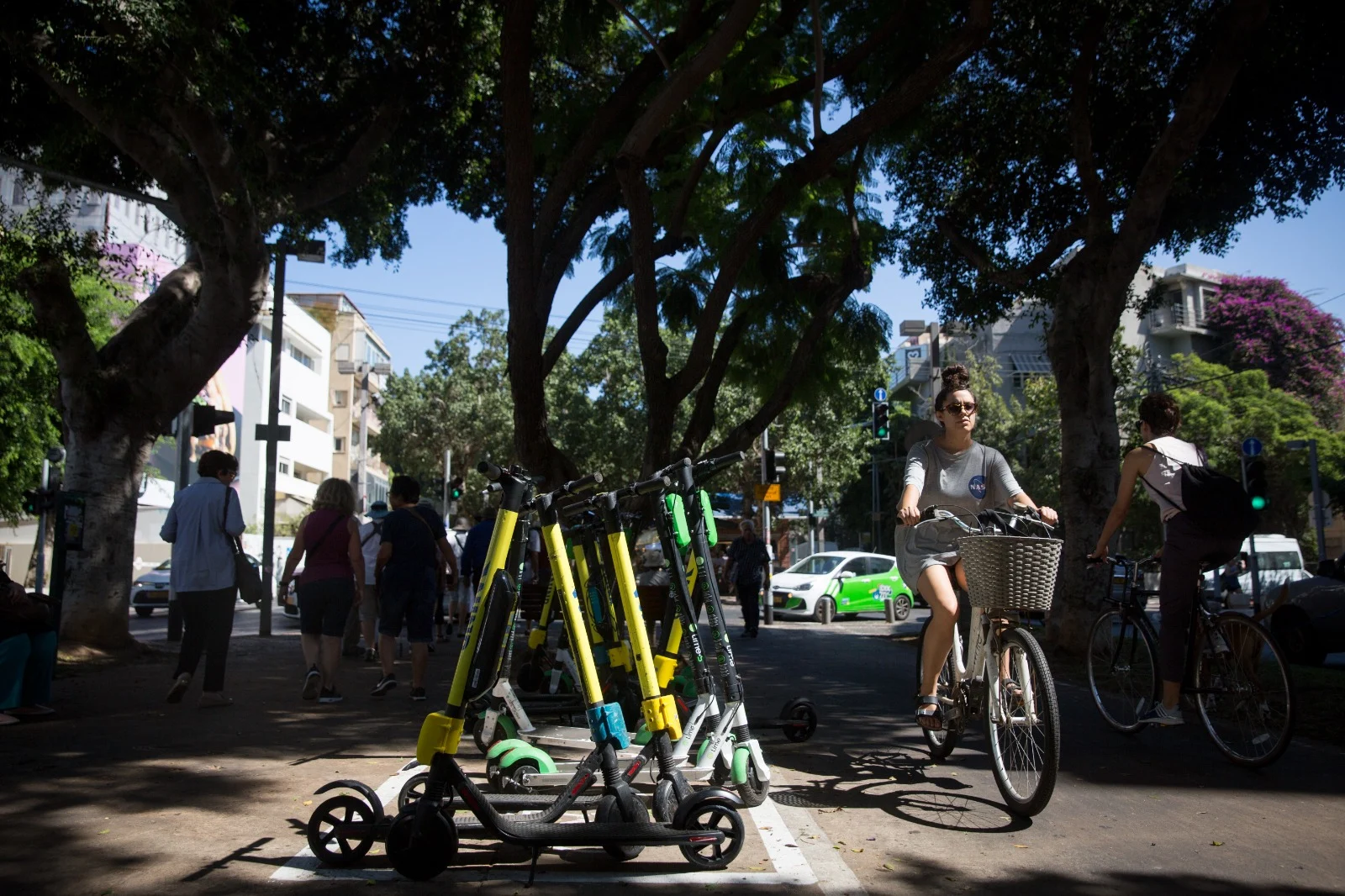 קורקינטים שיתופיים בתל אביב