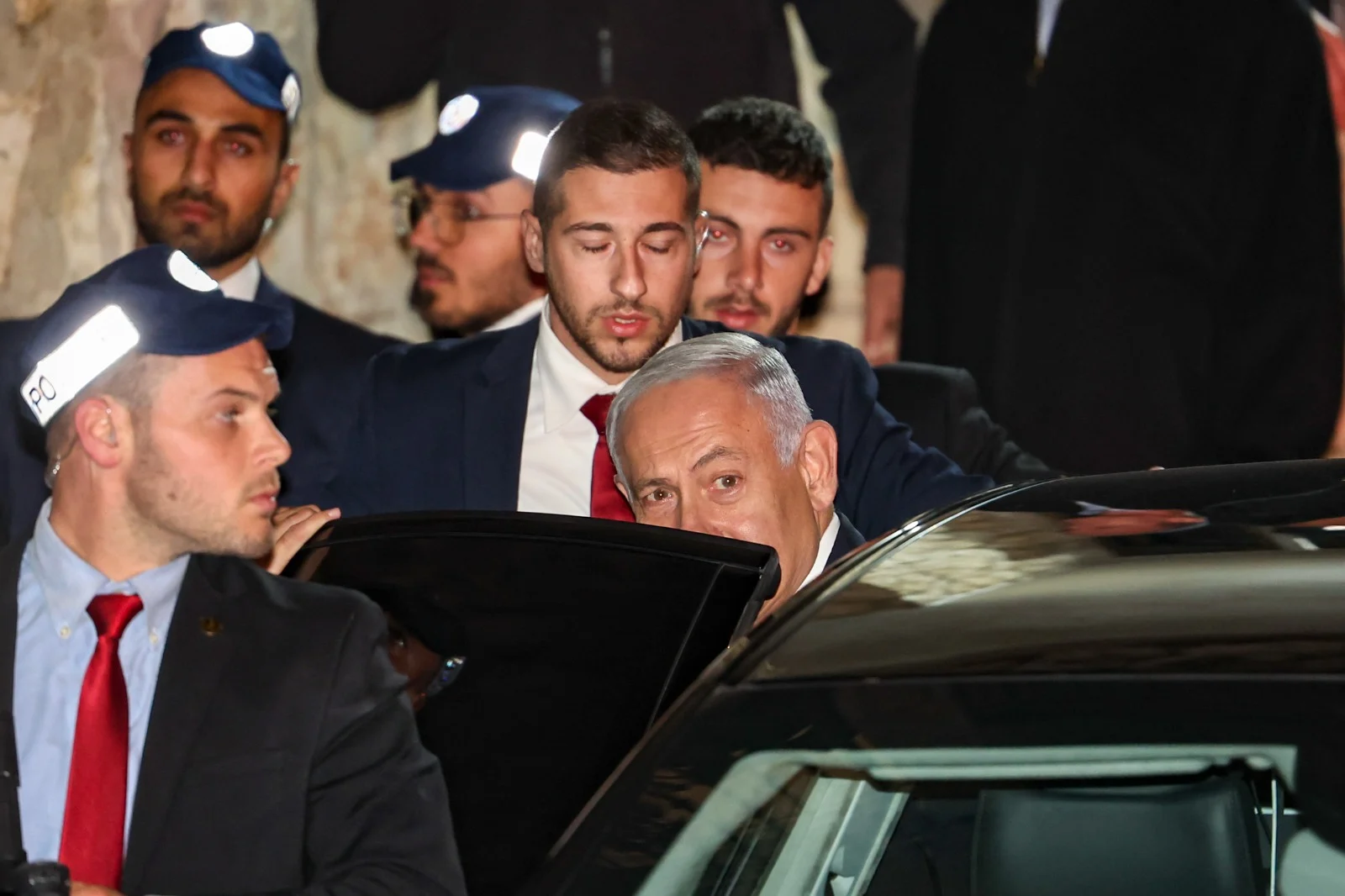 נתניהו מגיע לבקר את דרעי לאחר פסיקת בג''ץ