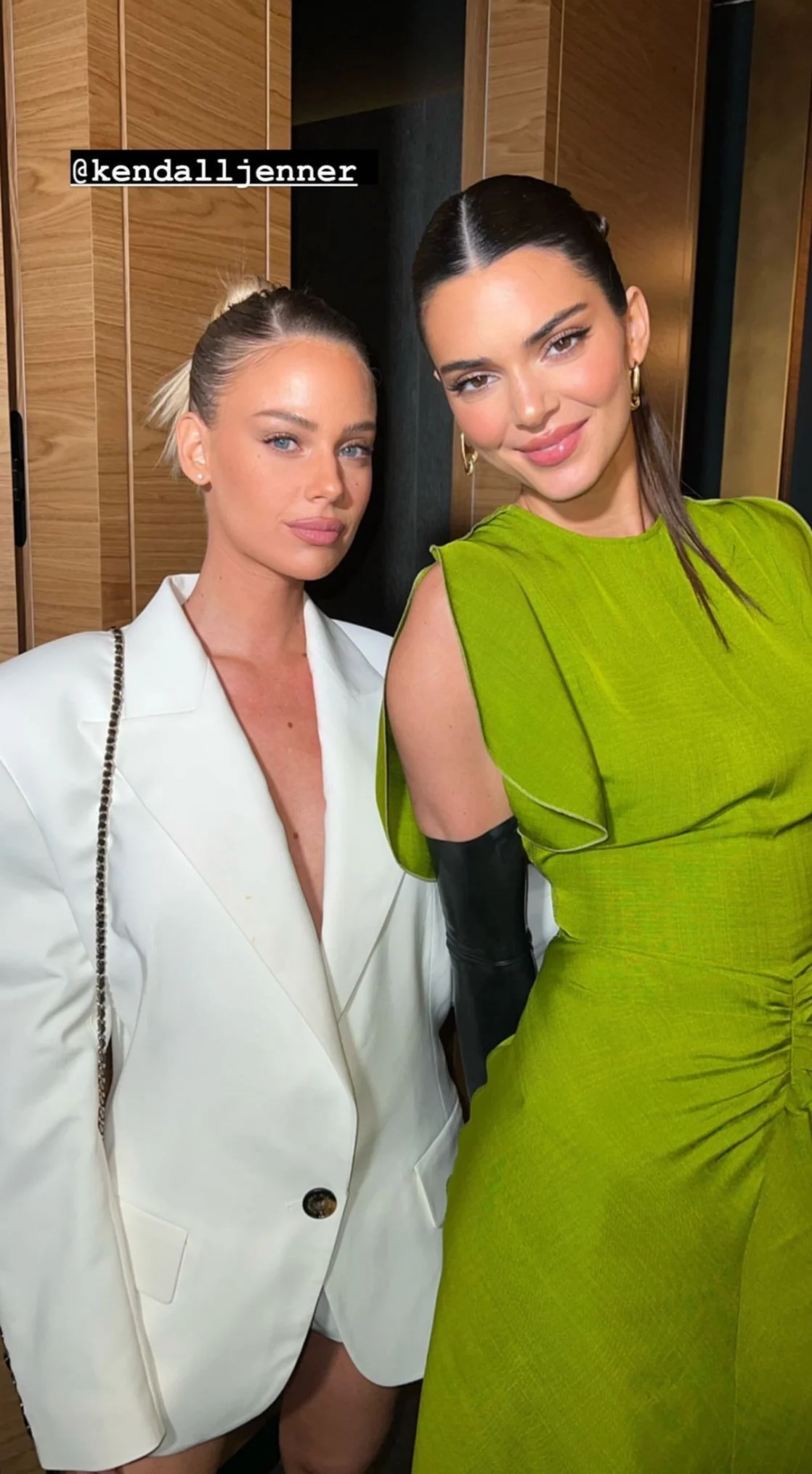 קנדל ג'נר, בר זומר