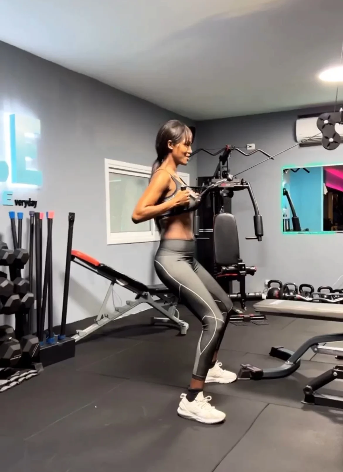 טיטי איינאו