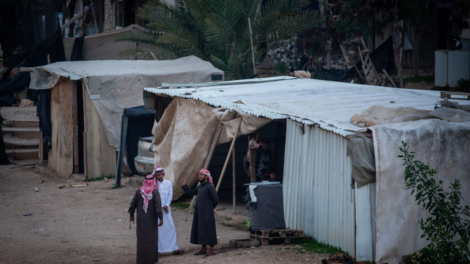 חאן אל אחמר