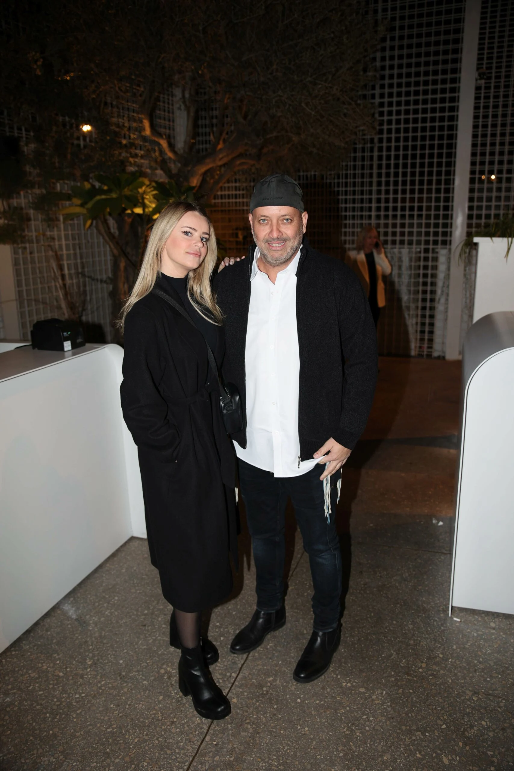 ניר רגב ובת הזוג לודה