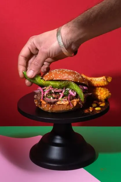 לוקאל סמאש בורגר