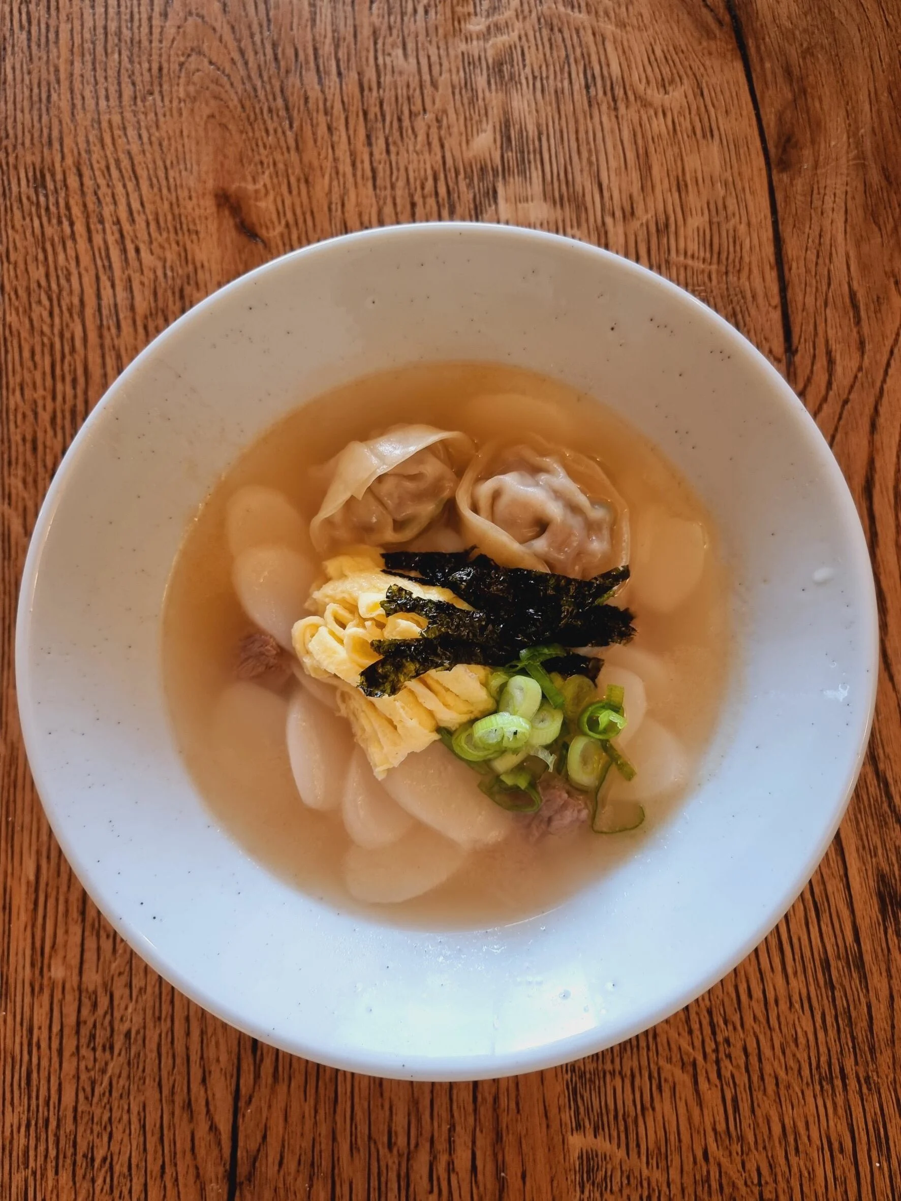 Begopa - ארוחות קוריאניות, קים טג'ין