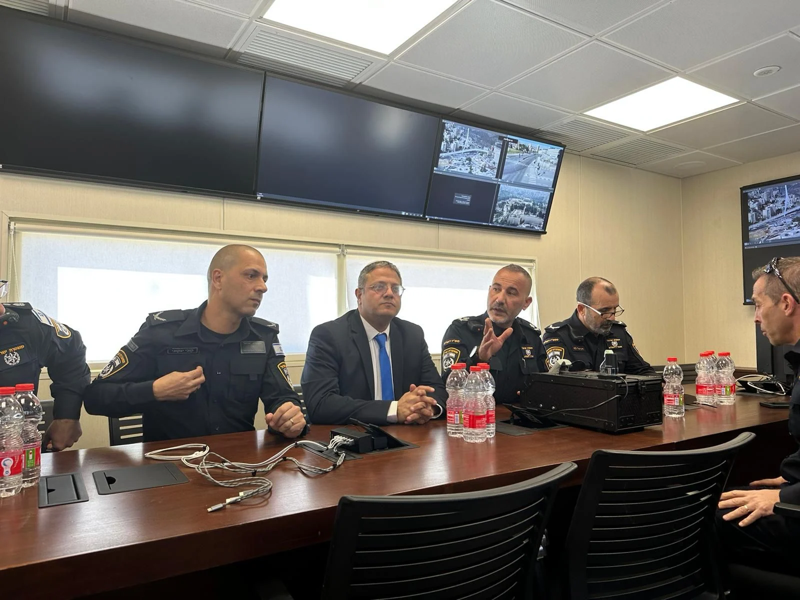 השר בן גביר בחפ''ק המשטרתי בירושלים