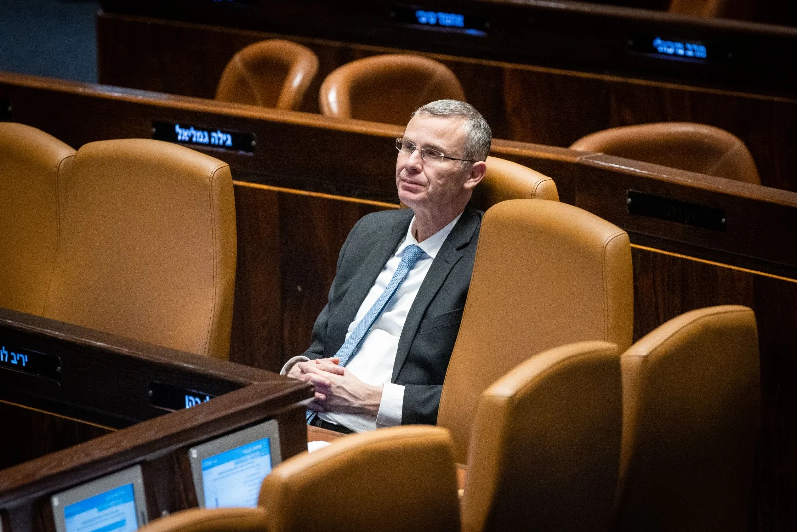 השר יריב לוין בכנסת