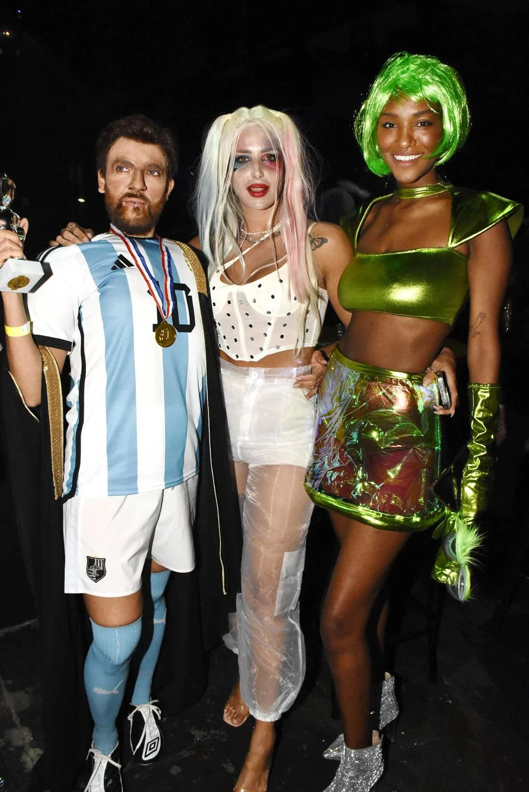 טיטי איינאו גל רובין ואירה דולפין