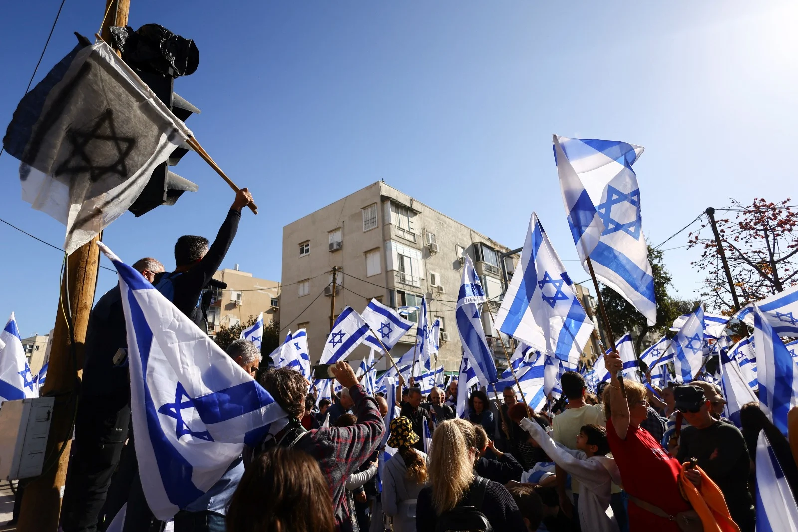 מפגינים בתל אביב