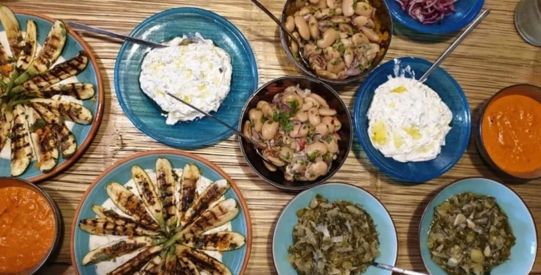 ארוחה בבית הגלגלים