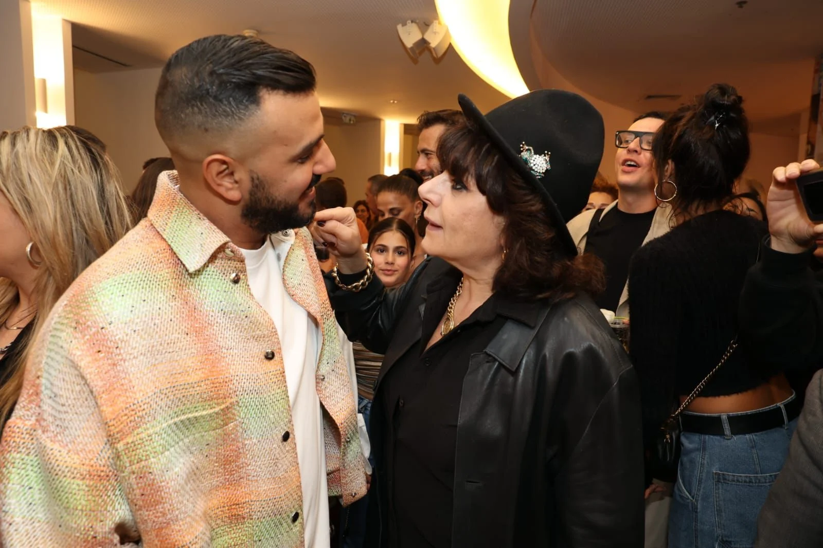 חנה לסלאו, איתי לוי