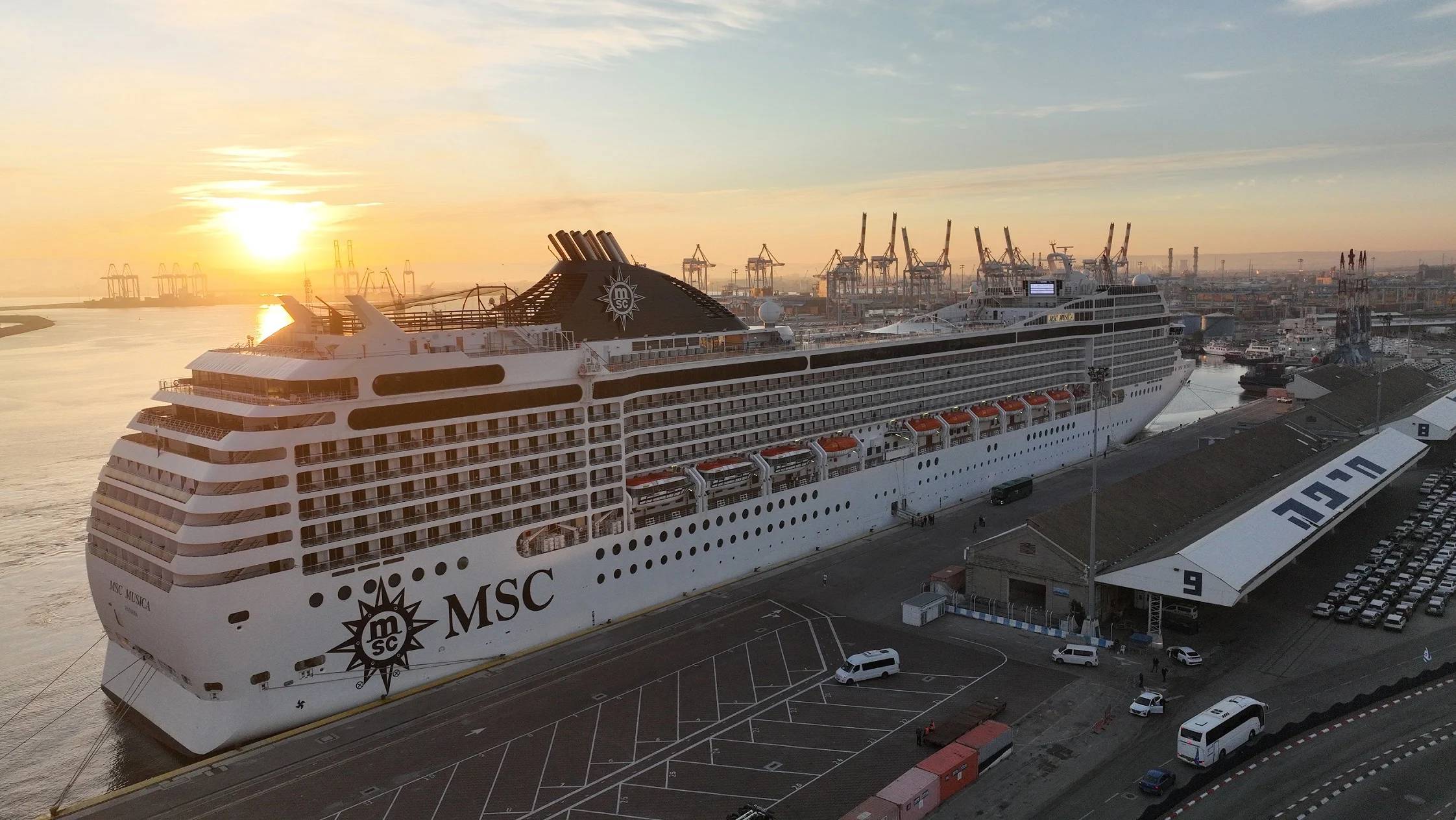 קרוז, חופשה, שייט MSC