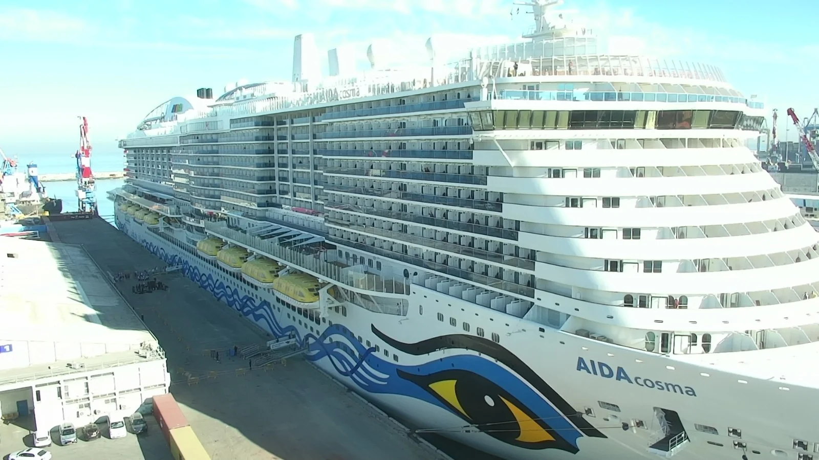 האוניה AIDAcosma