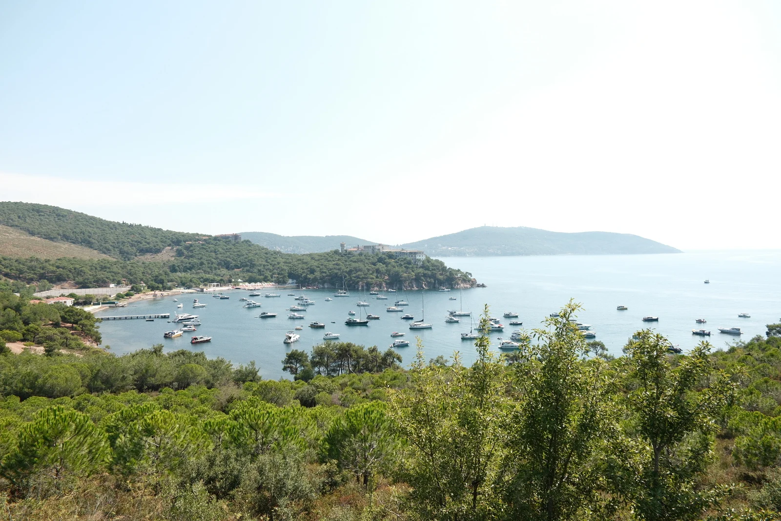 איי הנסיכים בטורקיה Heybeliada Am Liman 001