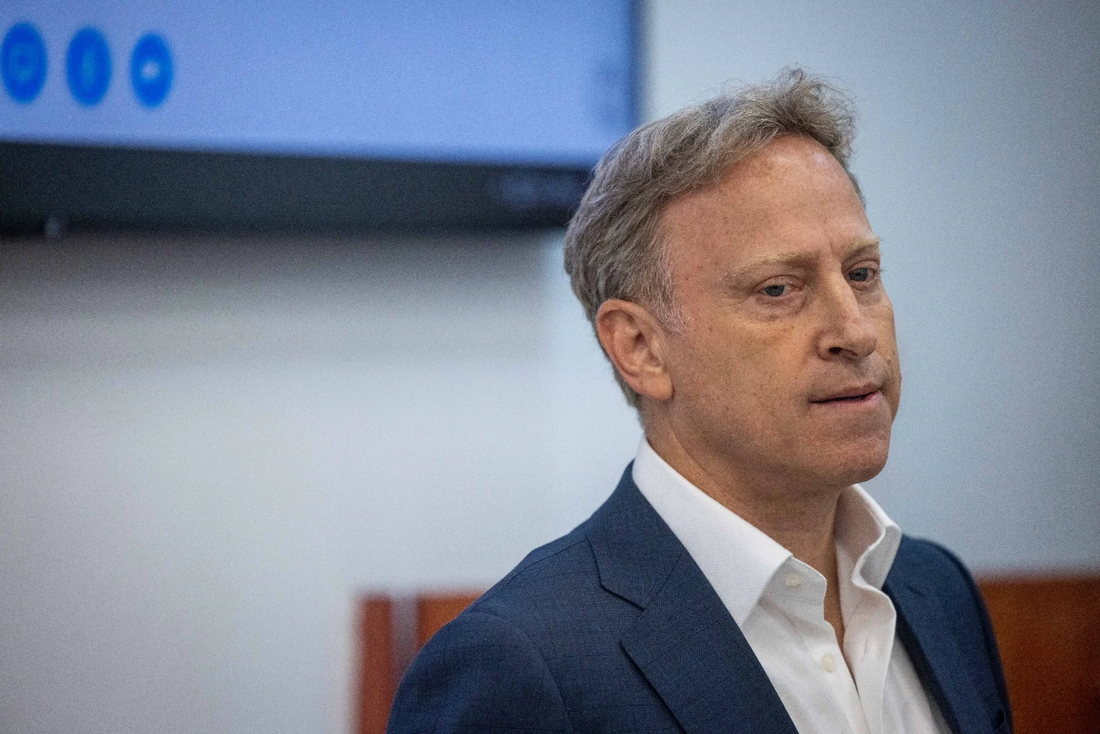 עד המדינה ארי הרו