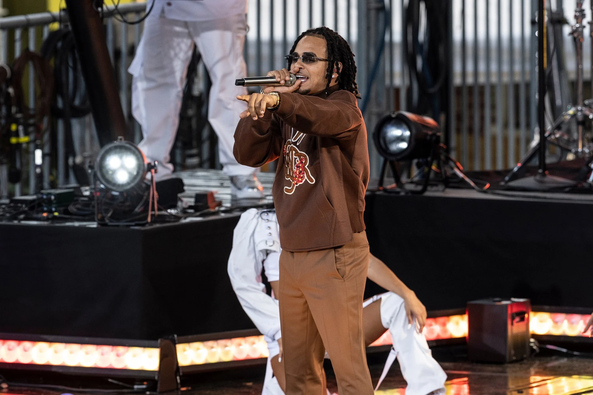 אוזונה בהופעה