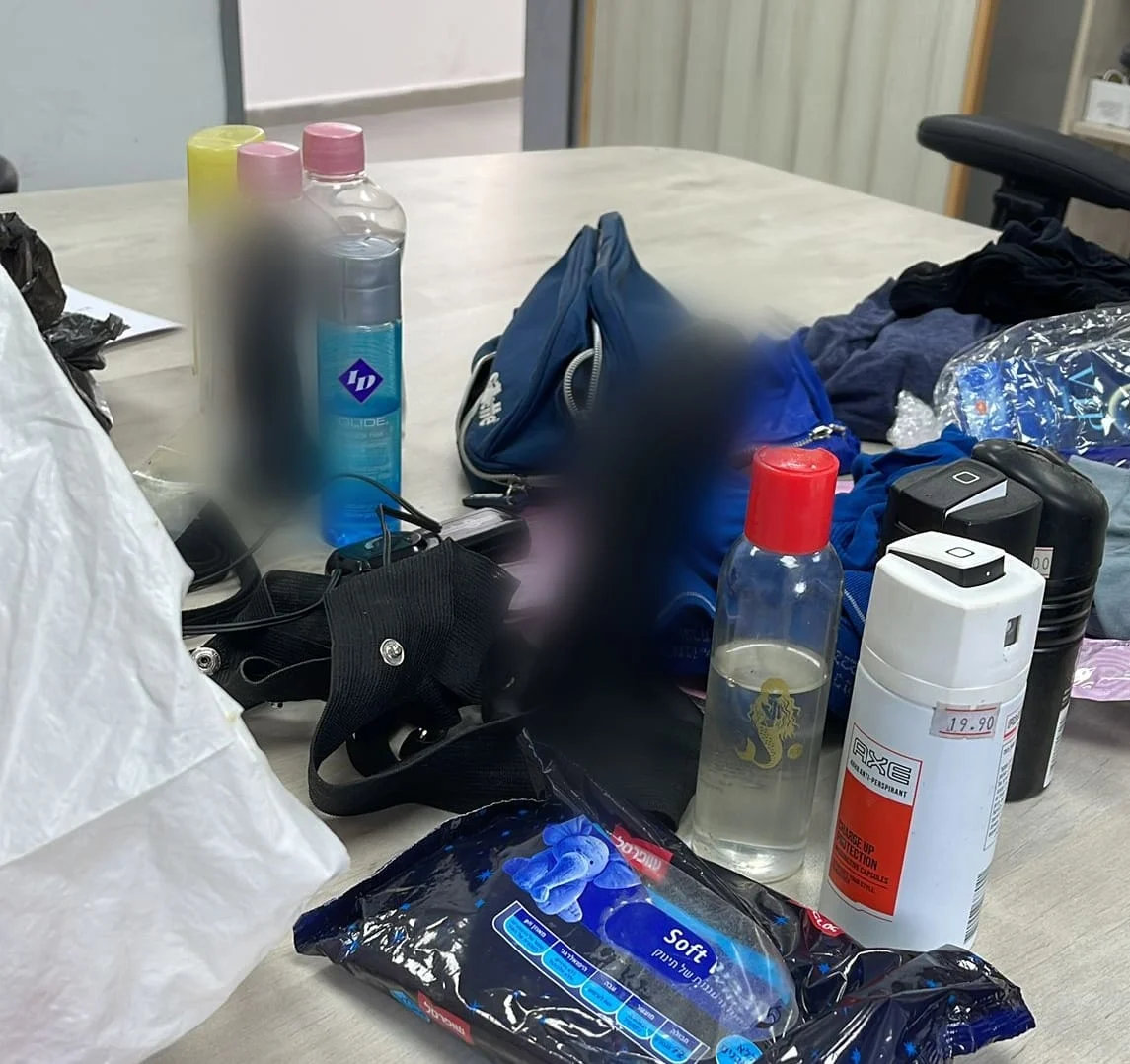 חפצי אב הבית באשקלון שמואשם בעבירות מין