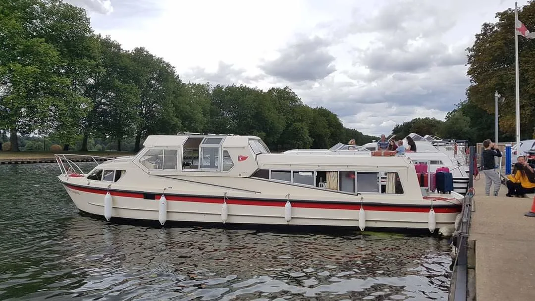 שייט תעלות באנגליה