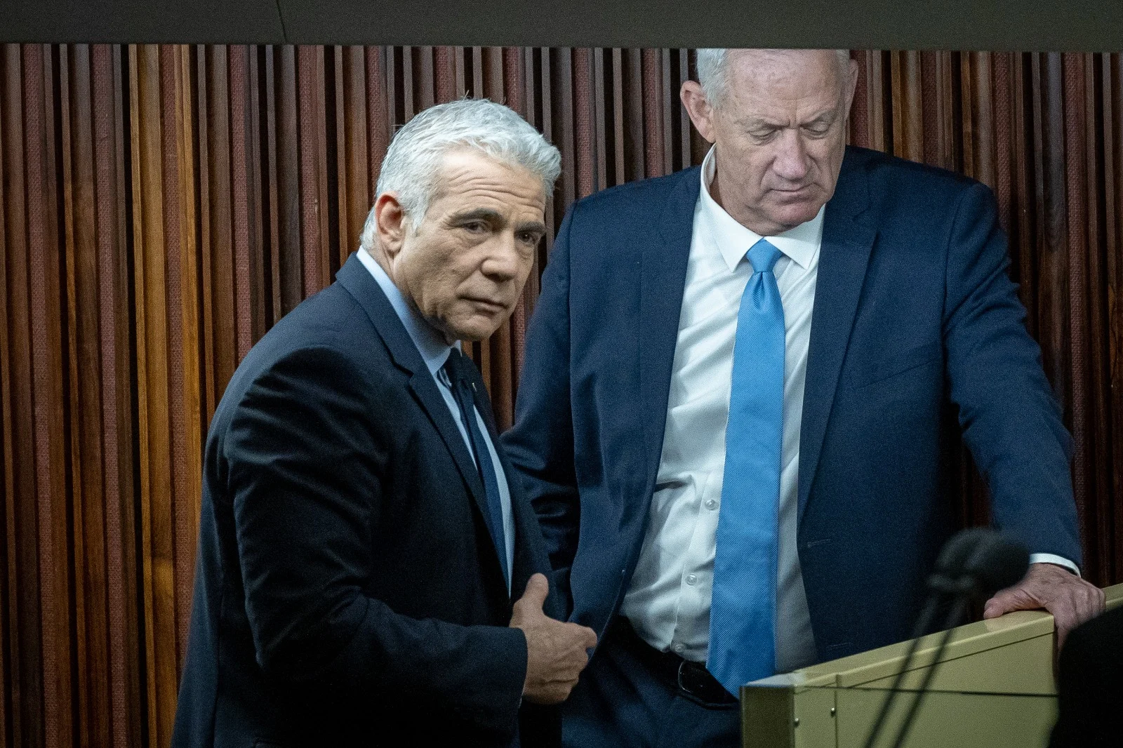 לפיד וגנץ