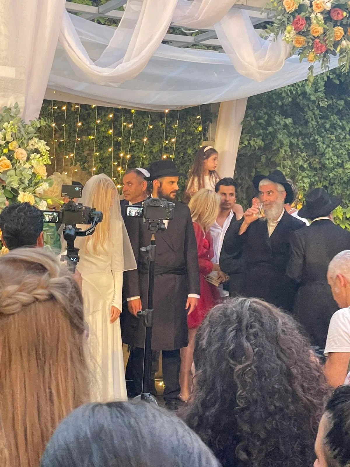 אסף הרץ ואשתו הטרייה