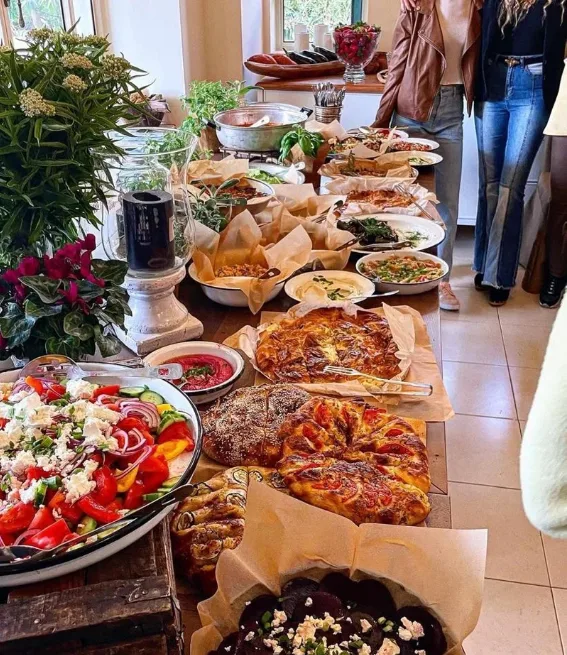 קייטרינג שוק יווני