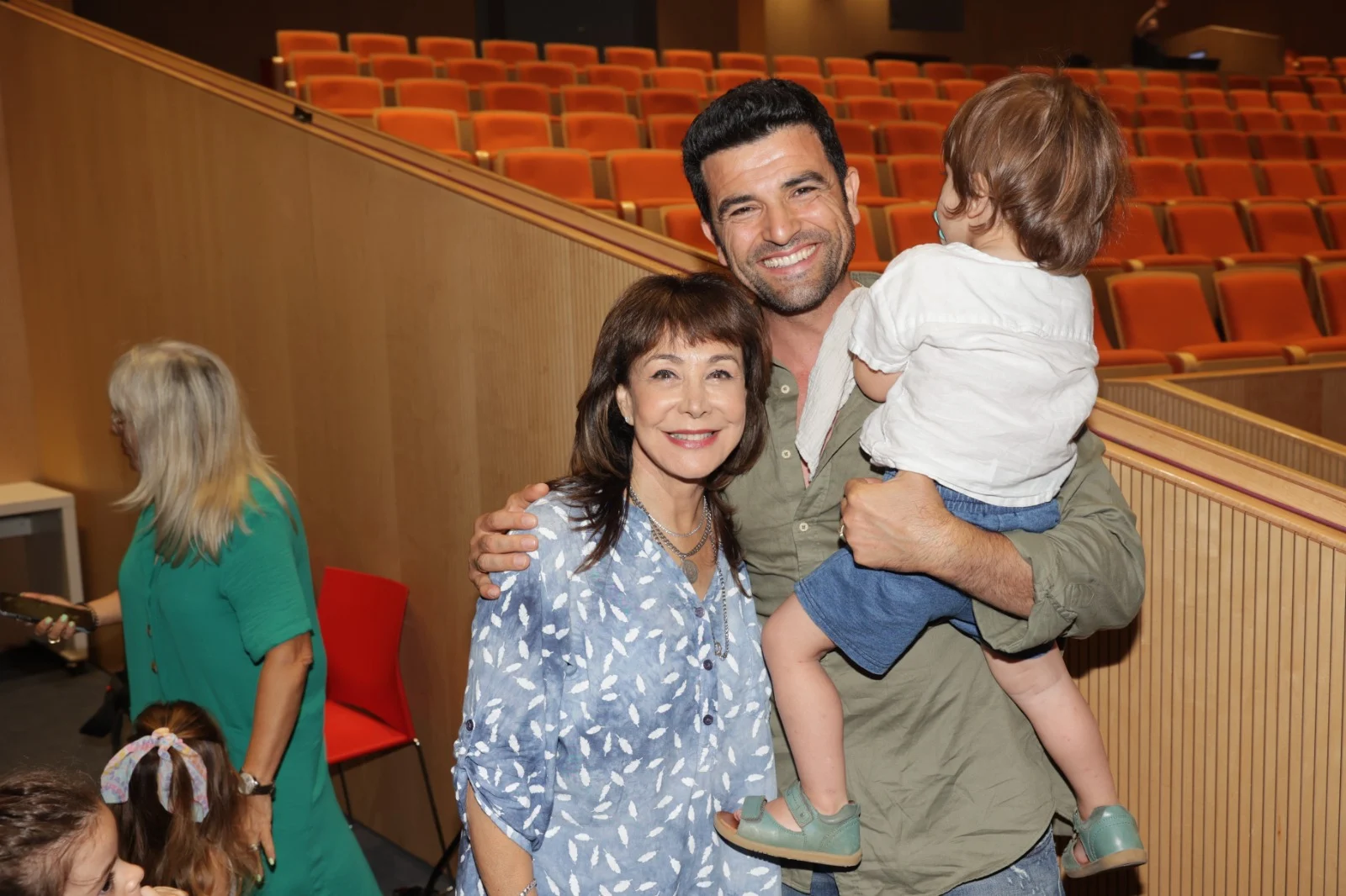 עמוס תמם וחני נחמיאס