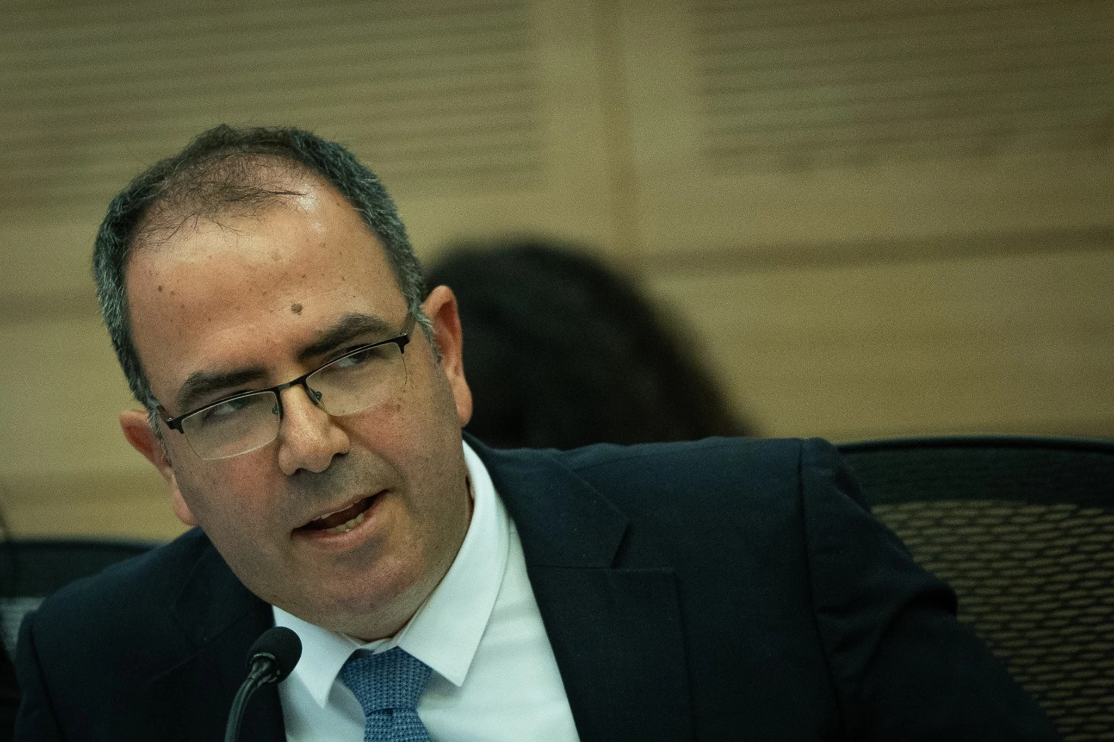 המשנה ליועמ''שית גיל לימון בדיון ועדת החוקה