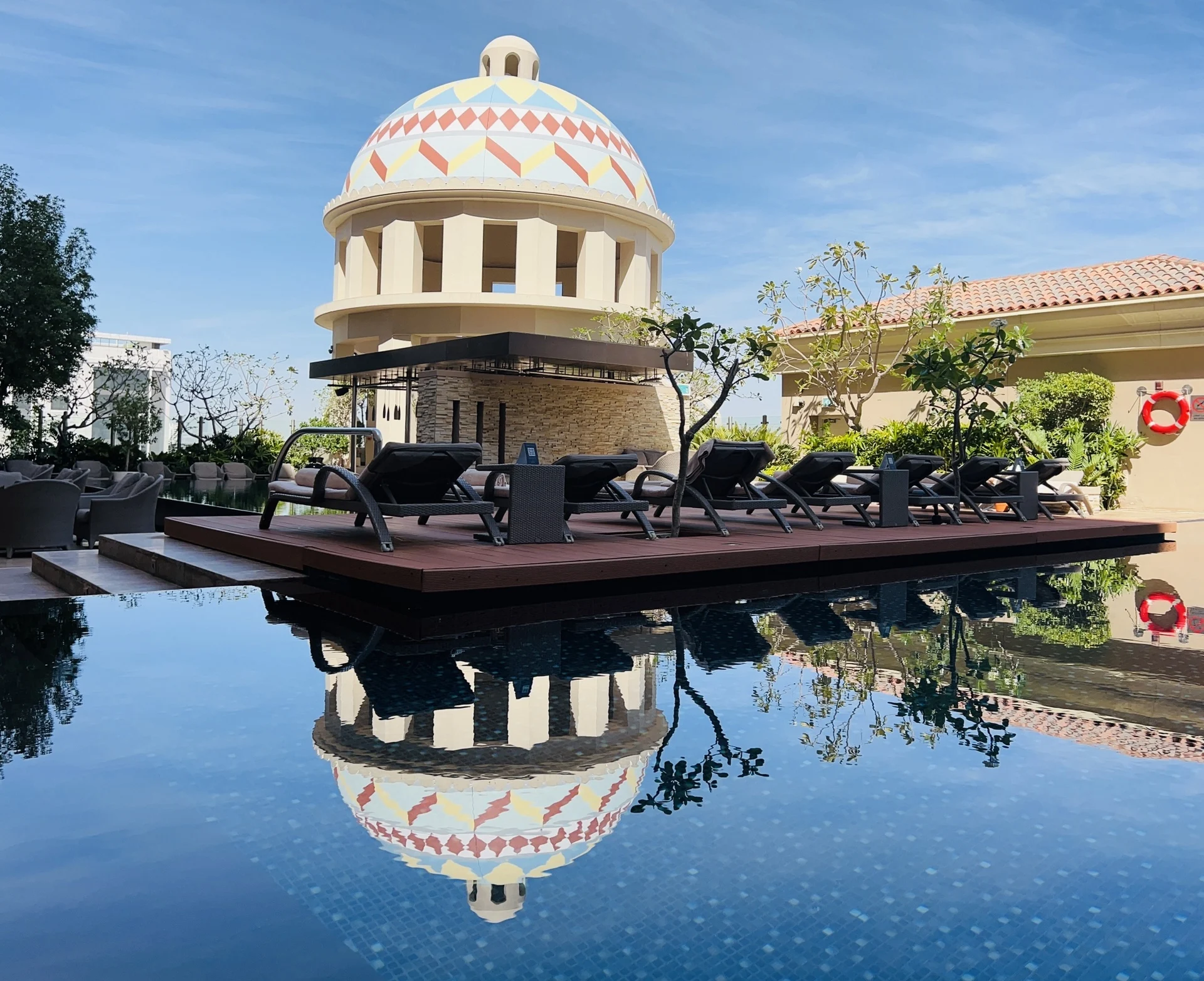 הבריכה - מלון קמפינסקי דובאי צילום; מלי אברמוביץ