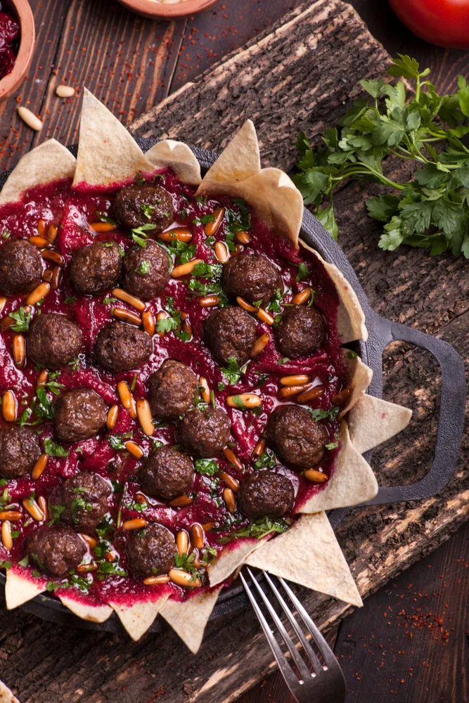 קציצות ברוטב דובדבנים