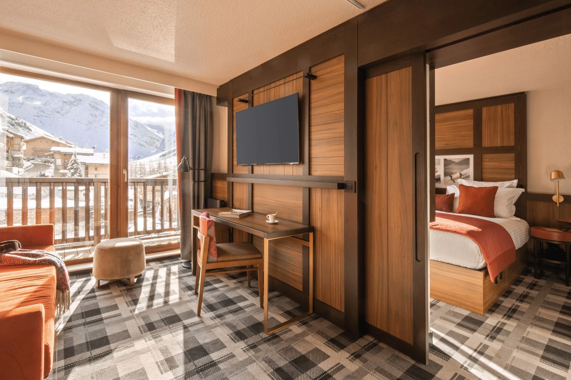 קלאב מד ואל דיזר