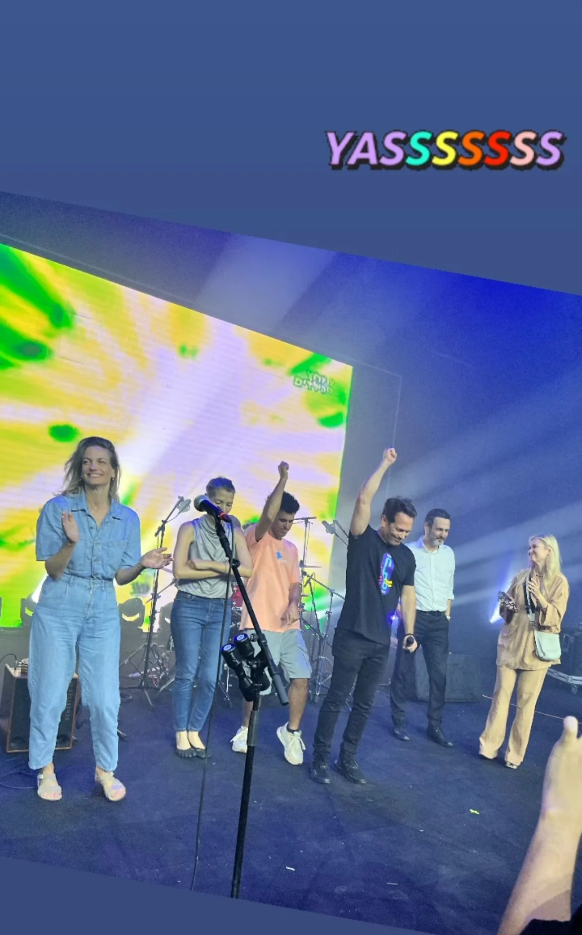 מיכל ינאי, עודד מנשה, גיל ססובר, טל מוסרי, ליאת אחירון ועדי עזרוני