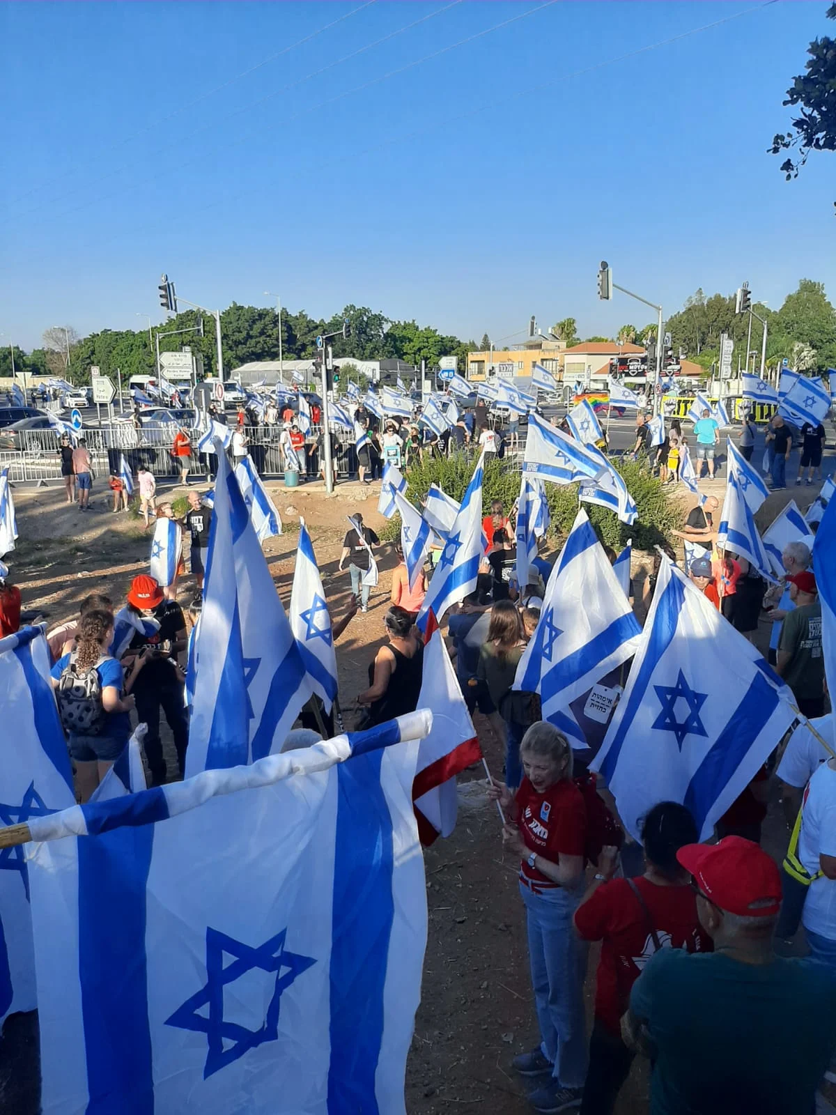 ההפגנה המוקדמת בצומת כרכור