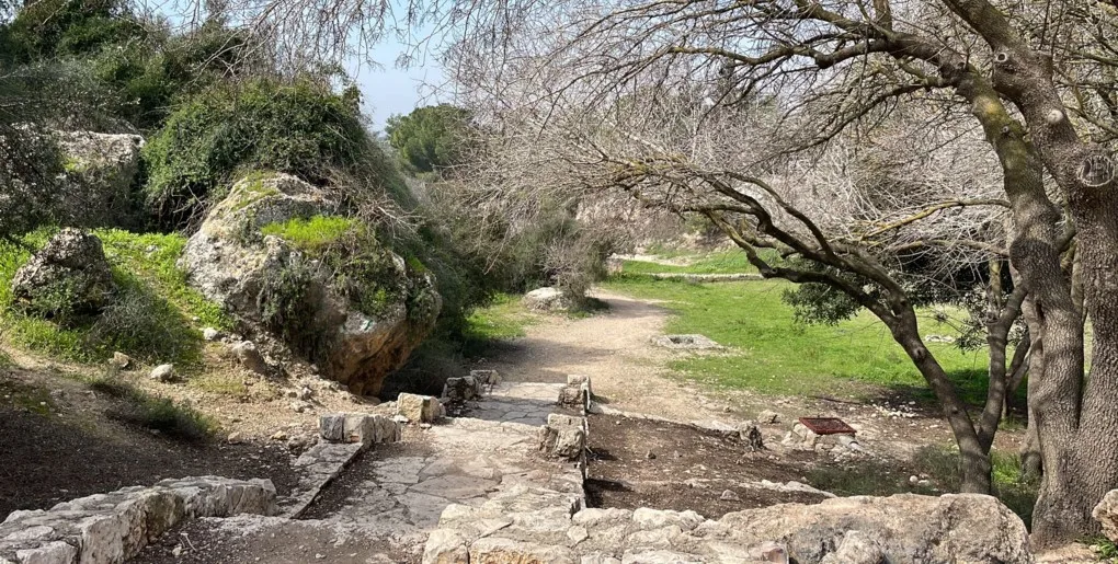 שביל אמות המים פארק קנדה