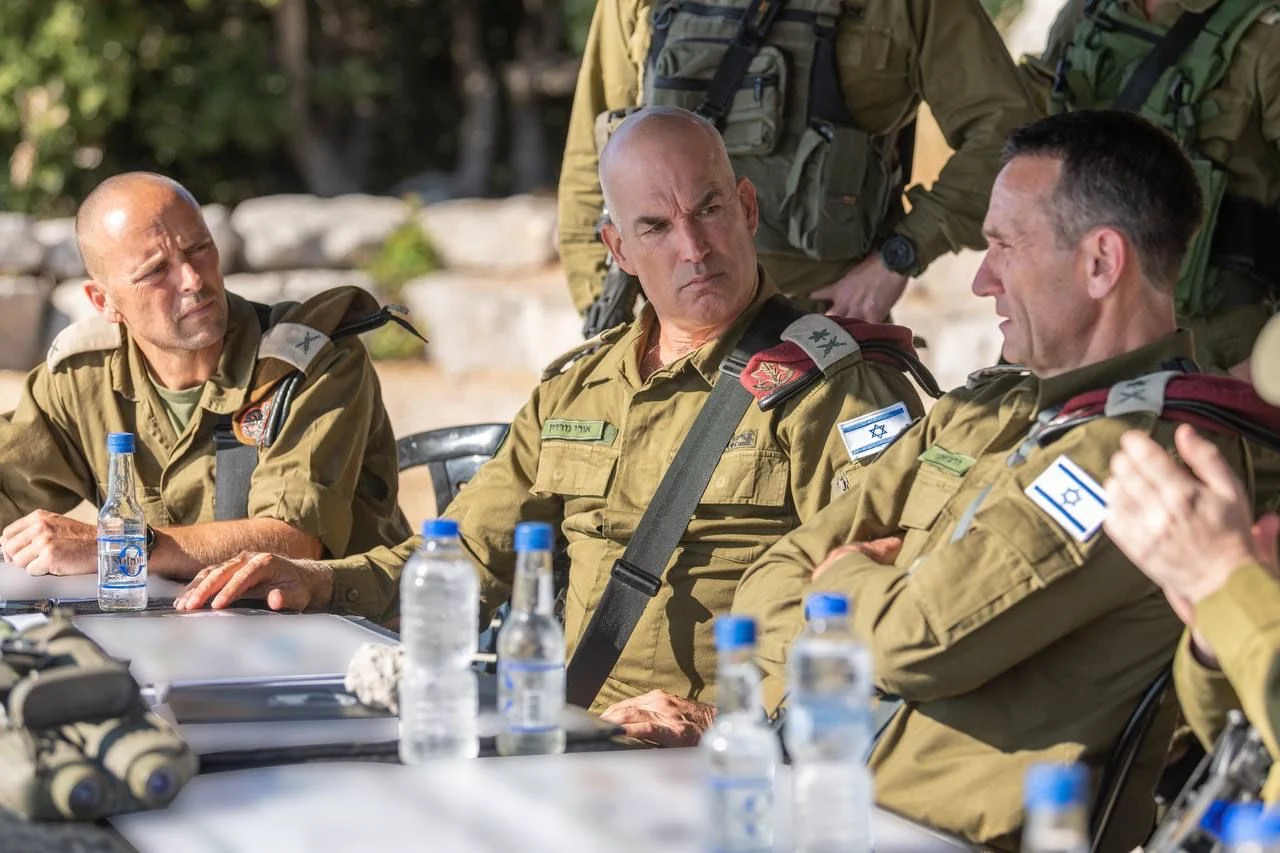 הרמטכ''ל הרצי הלוי ואלוף פיקוד הצפון בגבול לבנון