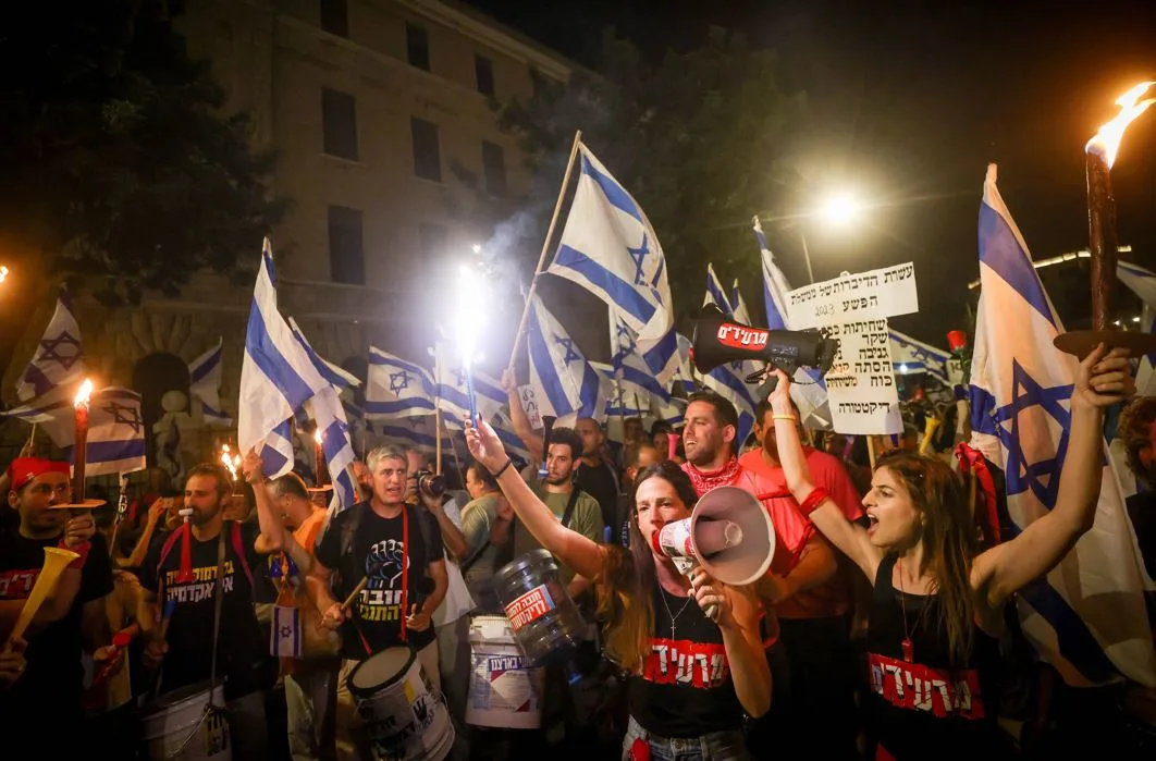 רבבות בירושלים