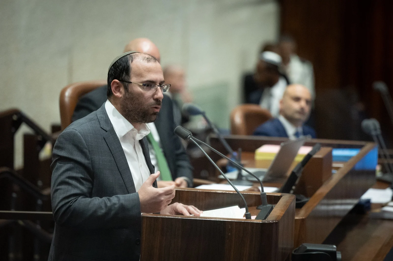 ח''כ שמחה רוטמן מציג את הצעת החוק