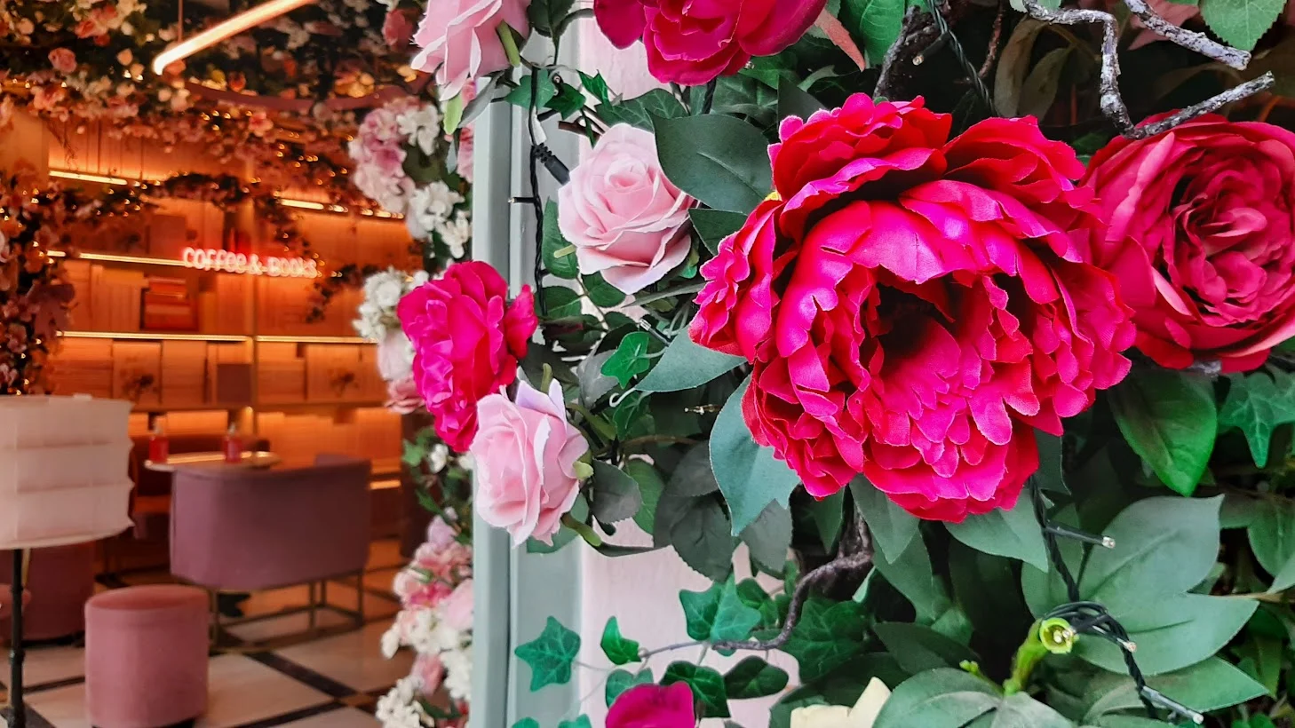 Ellyz Cafe - אתונה