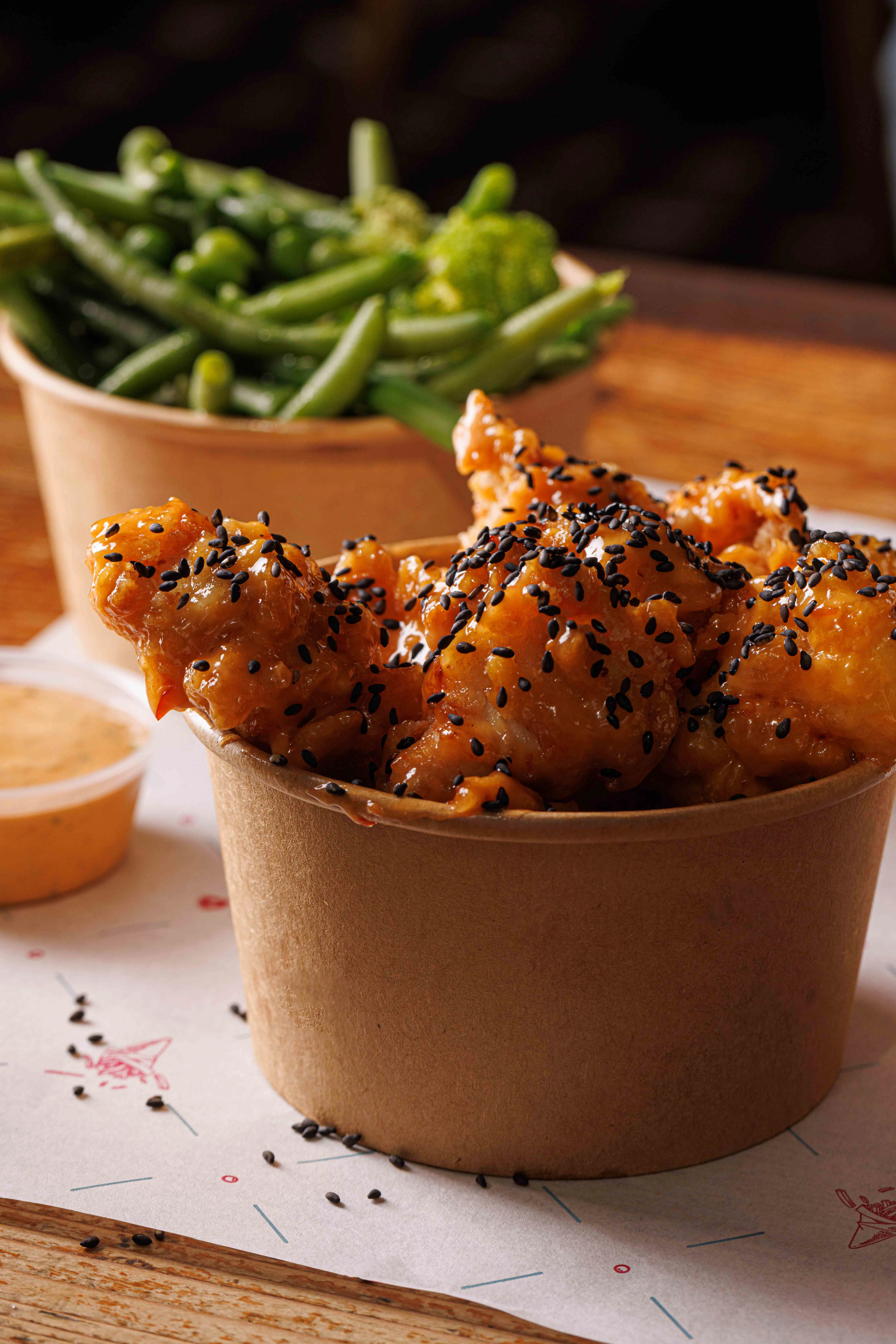 אהרוניס, ישראל אהרוני, פרייד צ'יקן