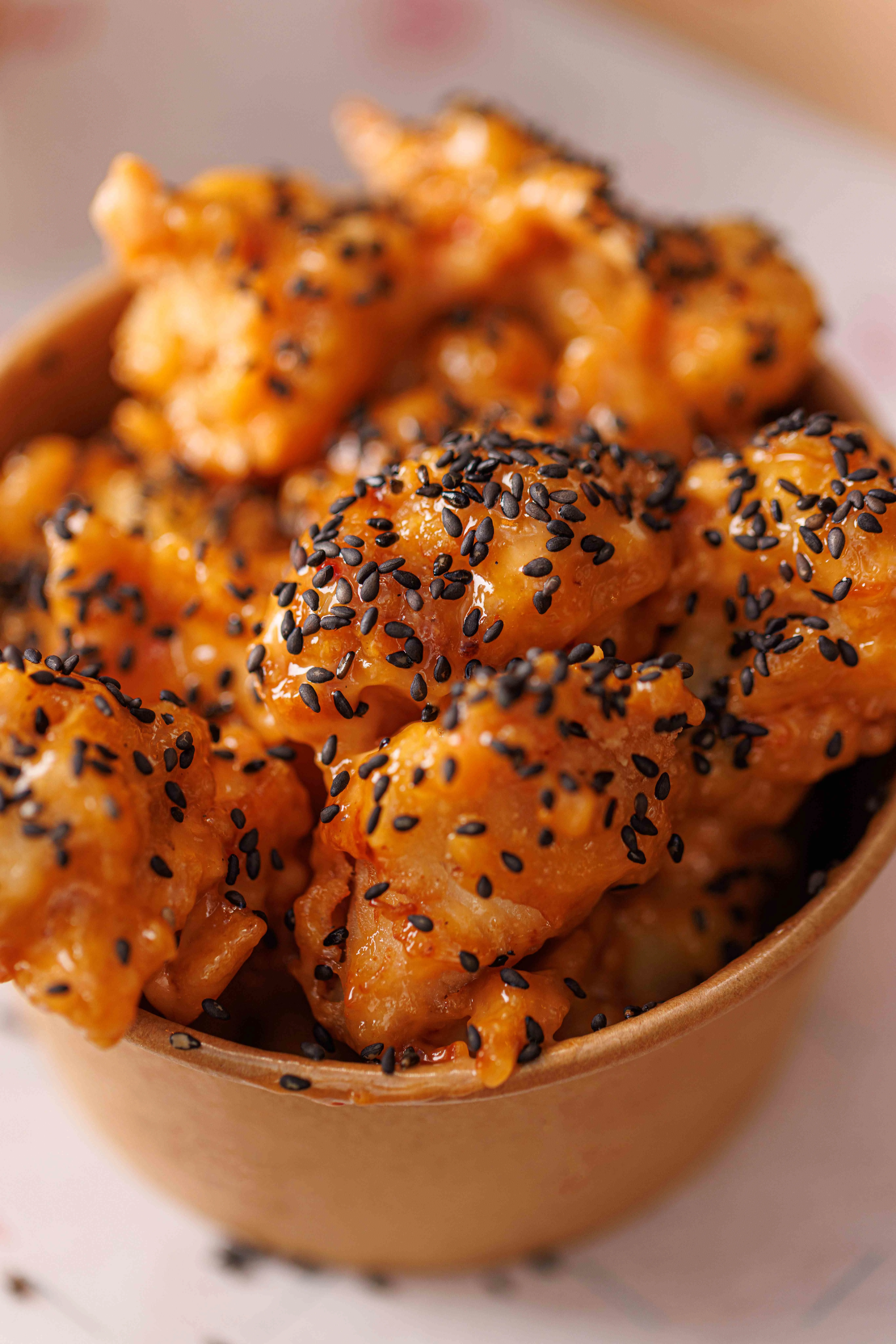 אהרוניס, ישראל אהרוני, פרייד צ'יקן