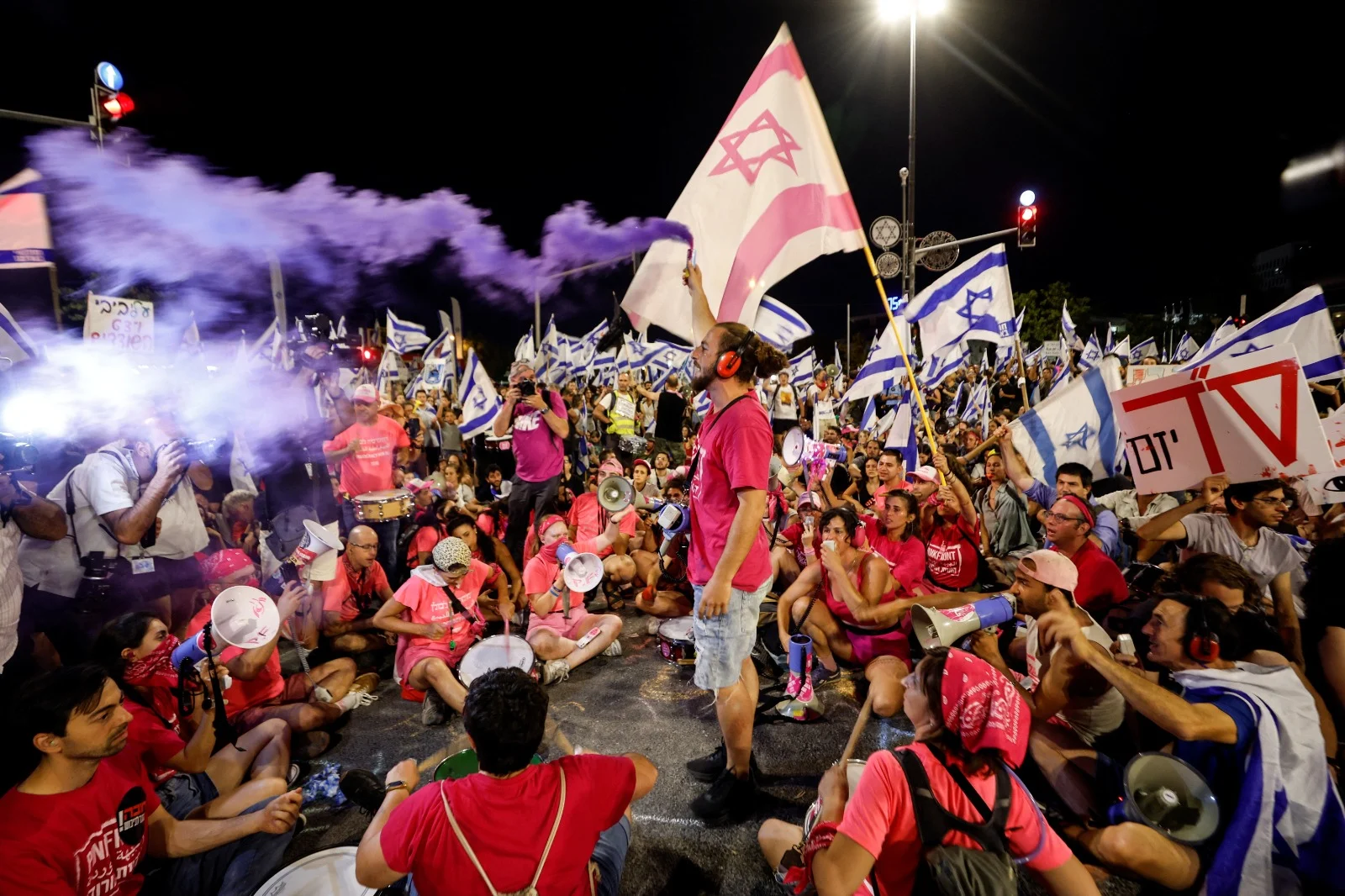 הפגנה נגד המהפכה המשפטית רחוב קפלן בירושלים