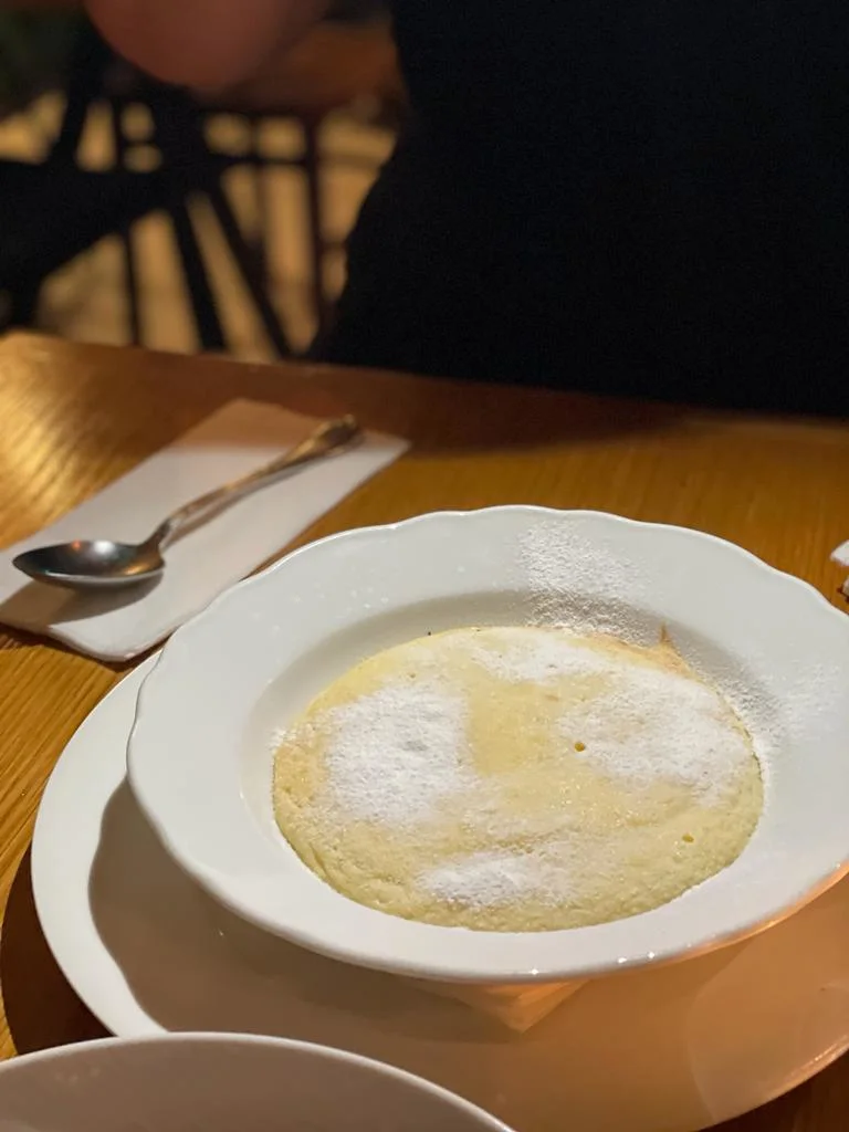 עוגת גבינה, מסעדת שיינע