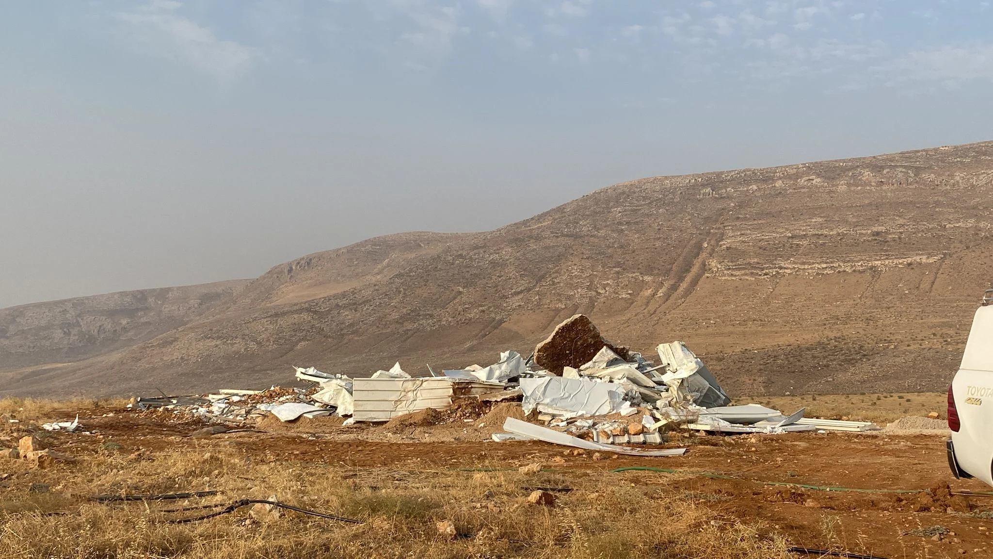 פינוי המאחז אעירה שחר