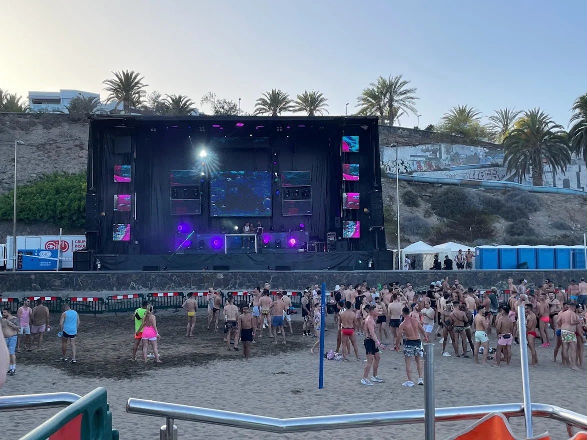 מסיבות בגראן קנריה