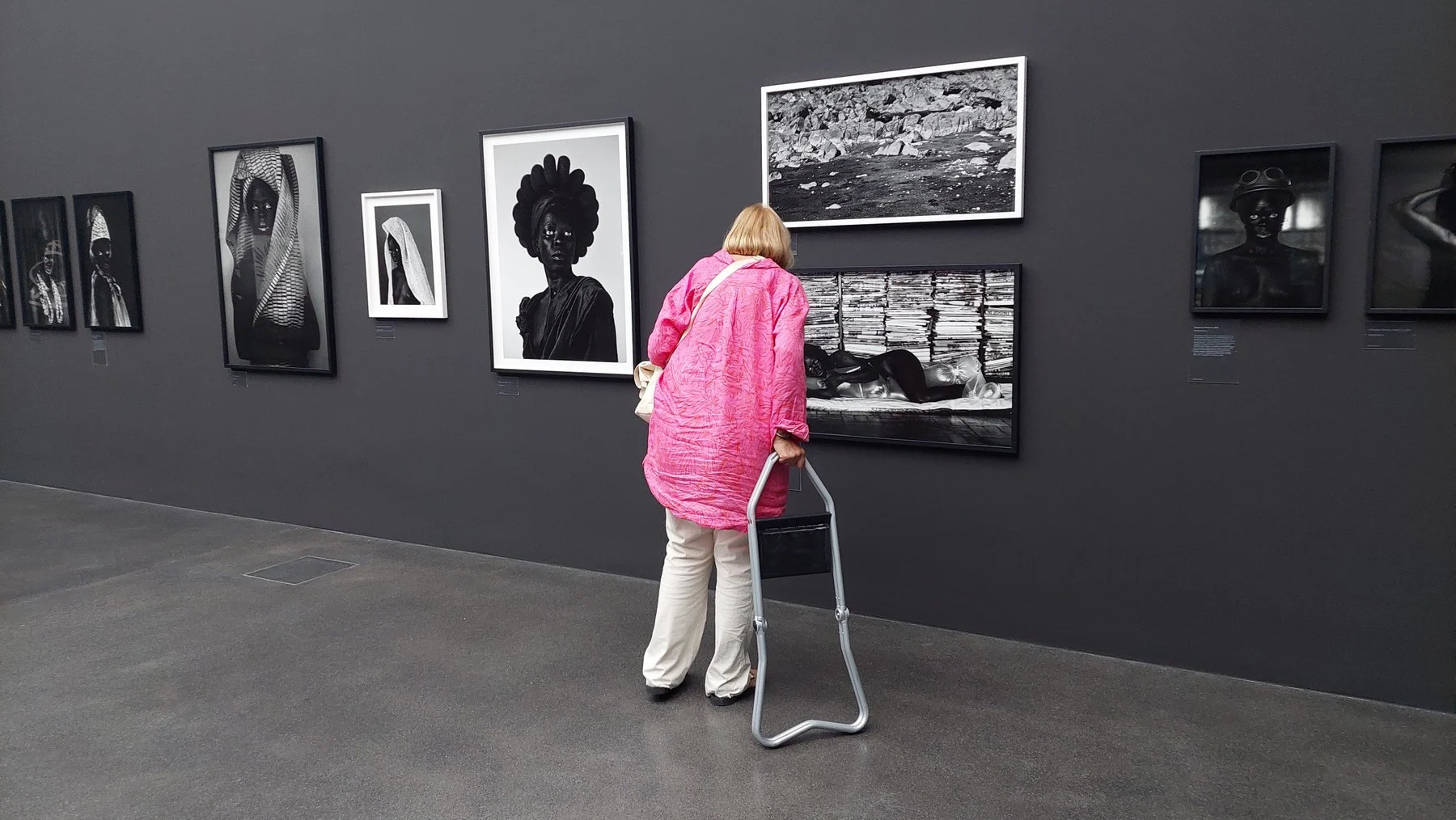 זאנל מוהולי