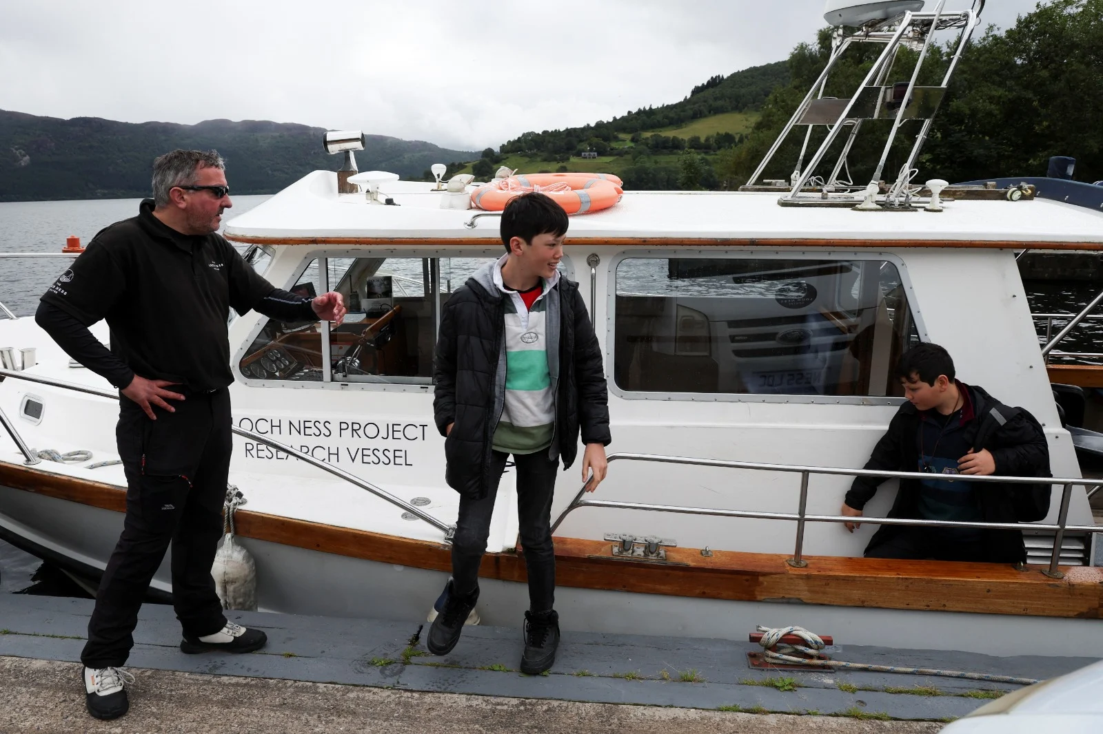 חיפושים אחר המפלצת מלוך נס