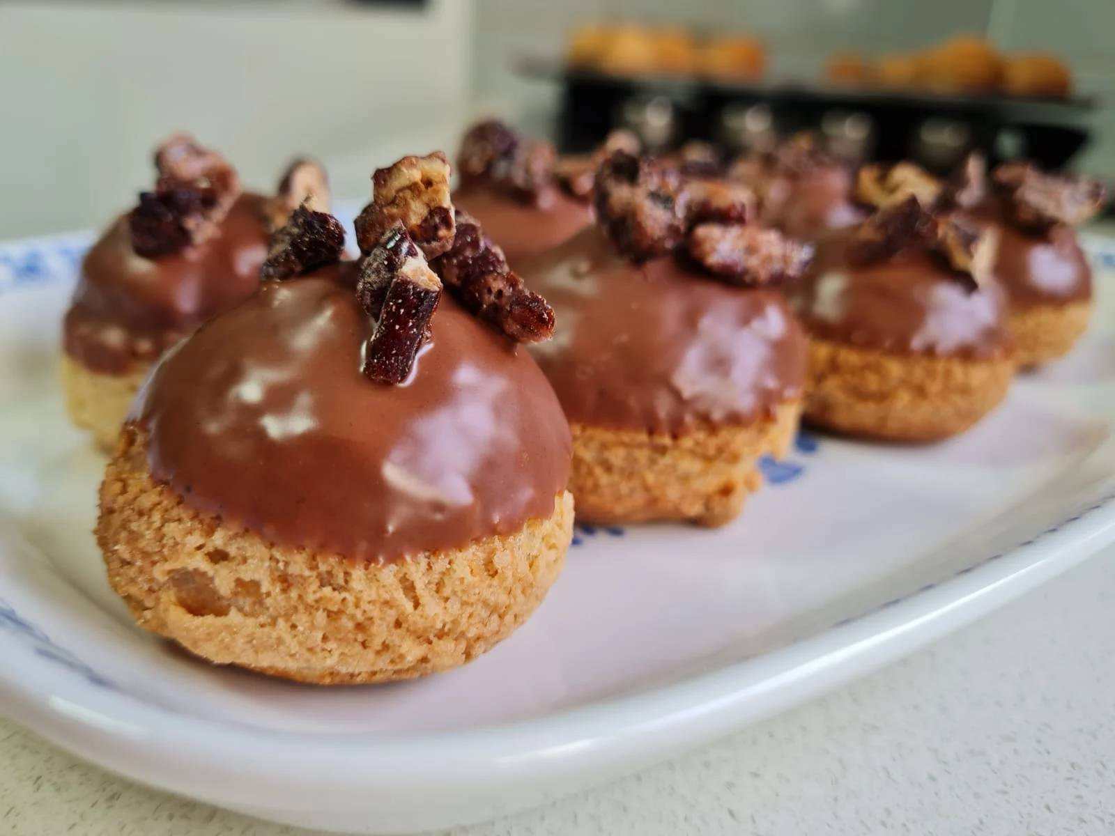 פחזניות פטיסייר פקאן של ליאור גרבי